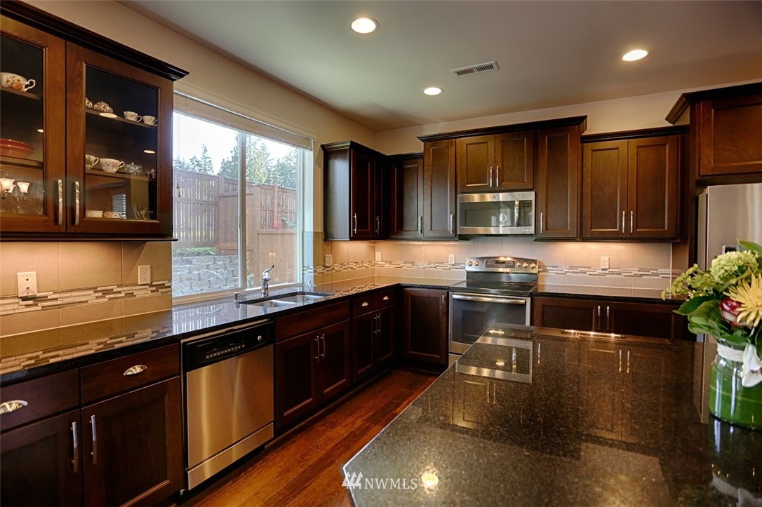 3618 198th Place Southeast Bothell, WA 98012 - Photo 11 of 25