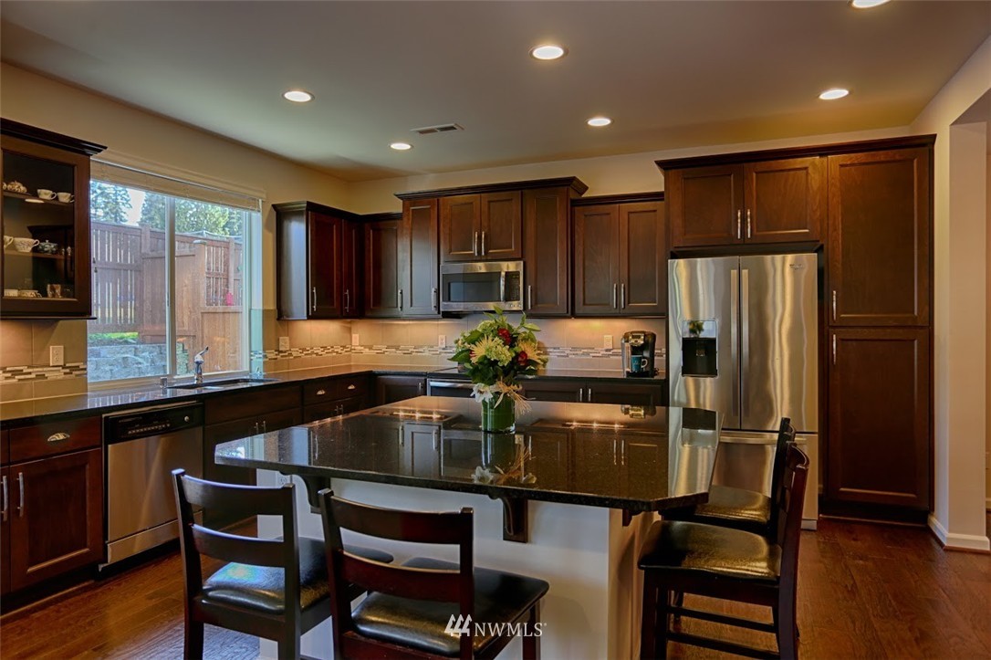 3618 198th Place Southeast Bothell, WA 98012 - Photo 10 of 25