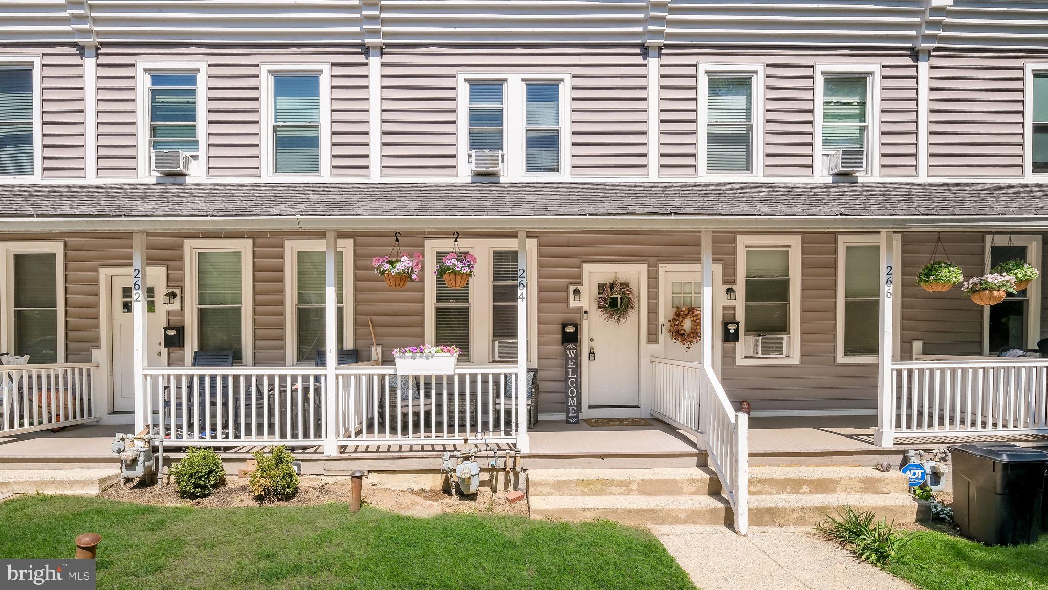 front a house with a porch