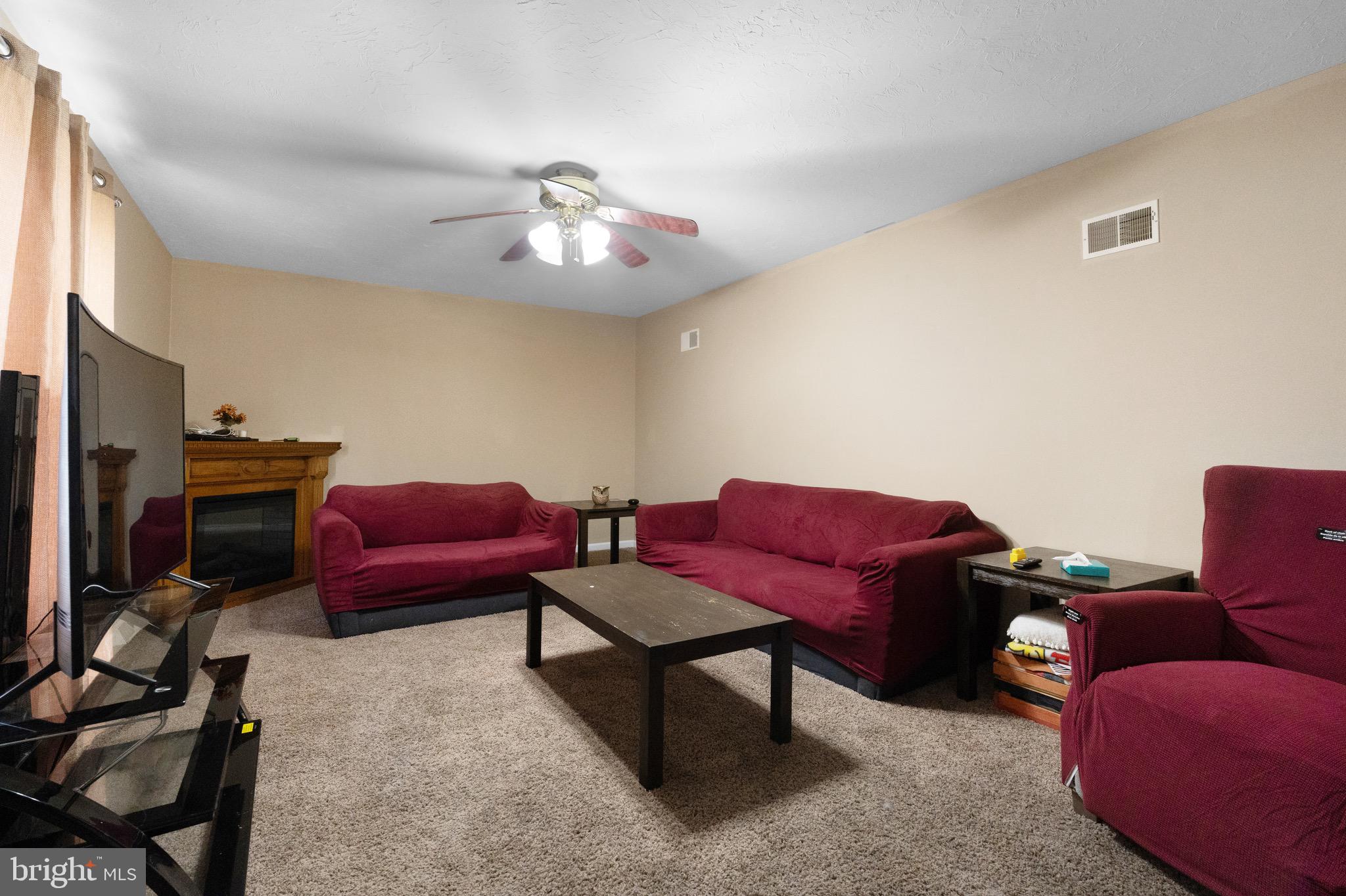 1751 Holly Lane Chambersburg, PA 17202 - Photo 12 of 27