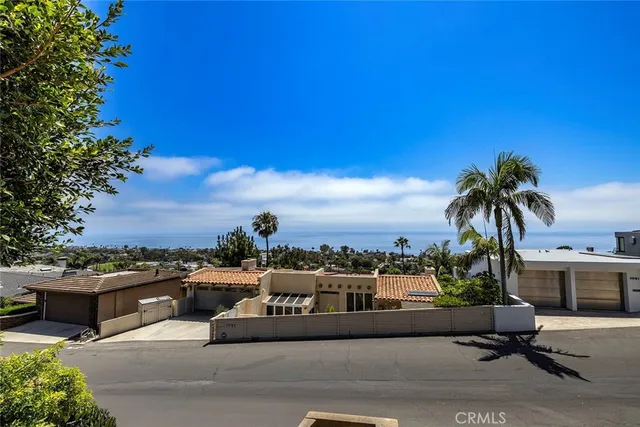 $1,800,000 | 1040 Skyline Drive, Laguna Beach, CA 92651