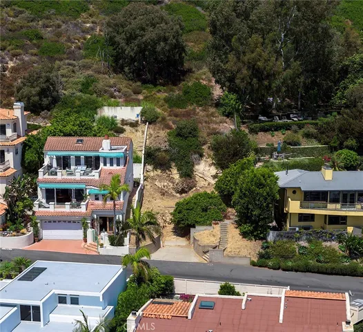 $1,800,000 | 1040 Skyline Drive, Laguna Beach, CA 92651
