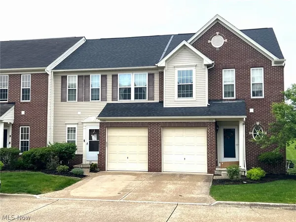 $274,900 | 108 Yellowstone Court, Berea, OH 44017