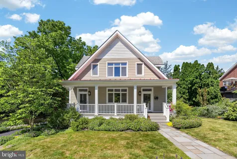 $1,095,000 | 312 North Washington Street, Kennett Square, PA 19348