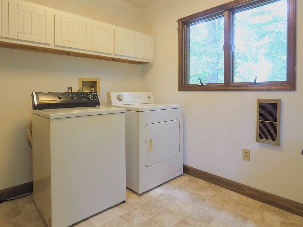 2173 Edmonds Road Galax, VA 24333 - Photo 35 of 37 Gallery Image 35