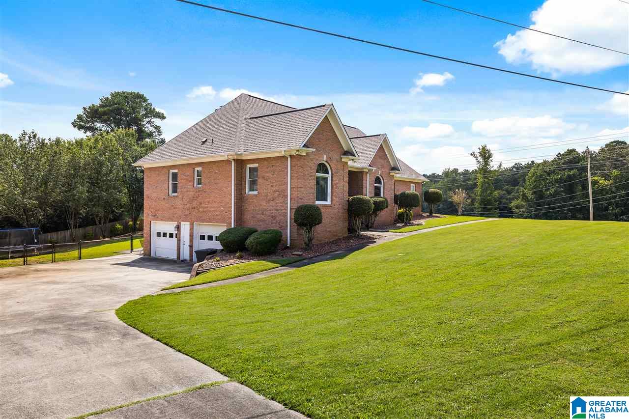 1486 Brookfield Circle Mount Olive, AL 35117 - Photo 2 of 34