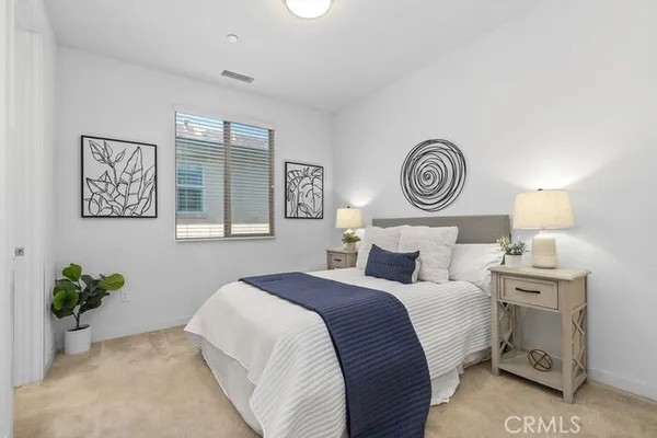 $1,370,000 | 15 Eclipse, Lake Forest, CA 92630