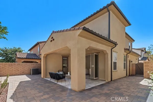 $1,370,000 | 15 Eclipse, Lake Forest, CA 92630