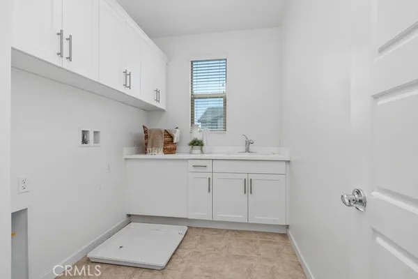 $1,370,000 | 15 Eclipse, Lake Forest, CA 92630