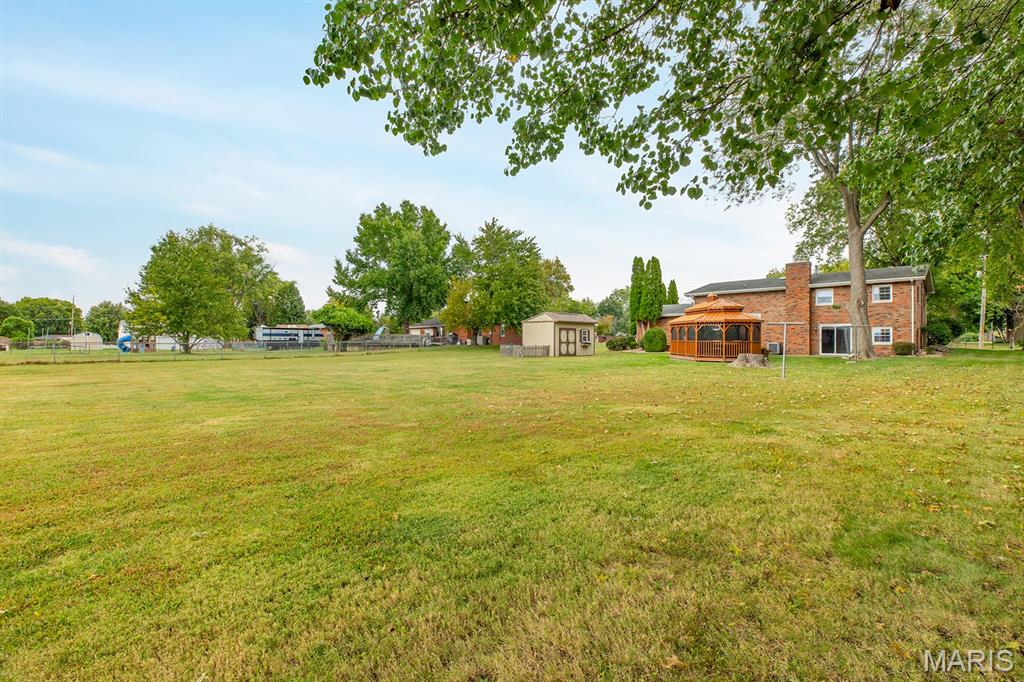 324 Old Bethalto Road Bethalto, IL 62010 - Photo 12 of 59 Gallery Image 12