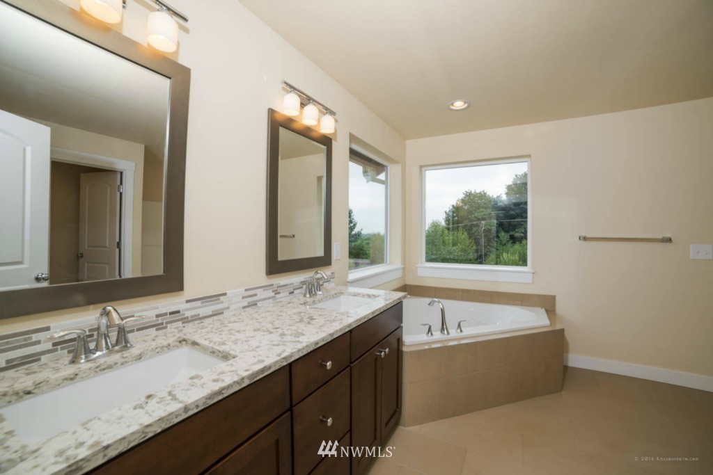 7920 Vernon Road Lake Stevens, WA 98258 - Photo 12 of 21 Gallery Image 12