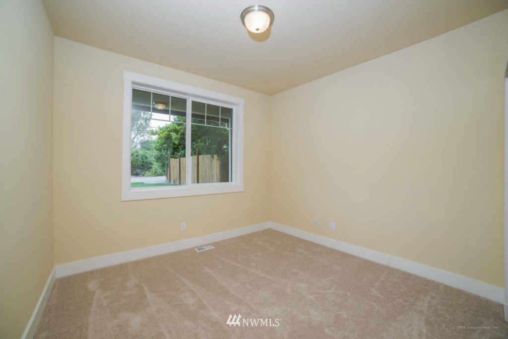 7920 Vernon Road Lake Stevens, WA 98258 - Photo 14 of 21 Gallery Image 14