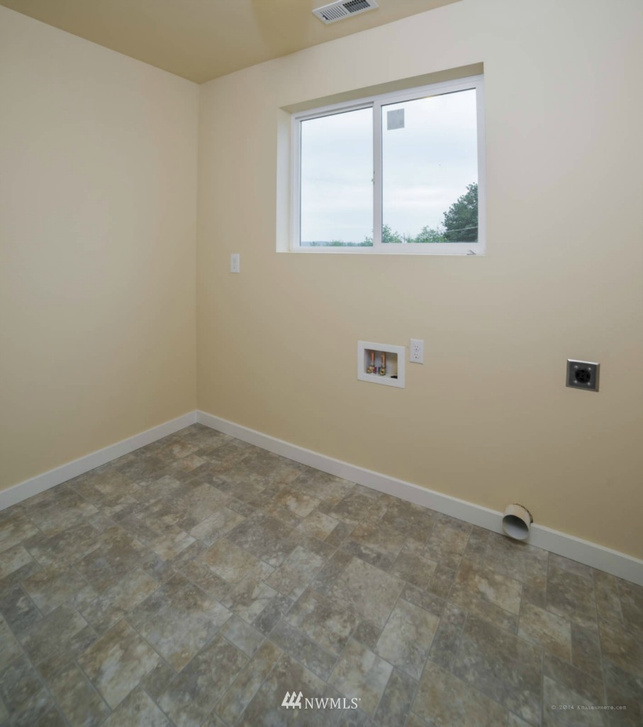 7920 Vernon Road Lake Stevens, WA 98258 - Photo 19 of 21 Gallery Image 19