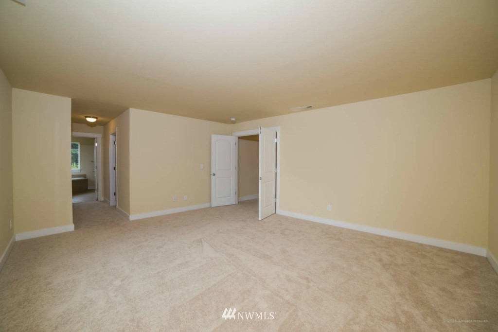 7920 Vernon Road Lake Stevens, WA 98258 - Photo 9 of 21 Gallery Image 9