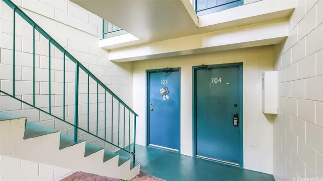 $2,400 | 95-021 Kuahelani Avenue, Unit 104, Mililani, HI 96789
