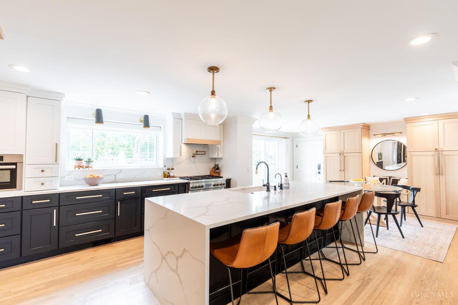 6550 Drake Road Cincinnati, OH 45243 - Photo 21 of 82 Gallery Image 21