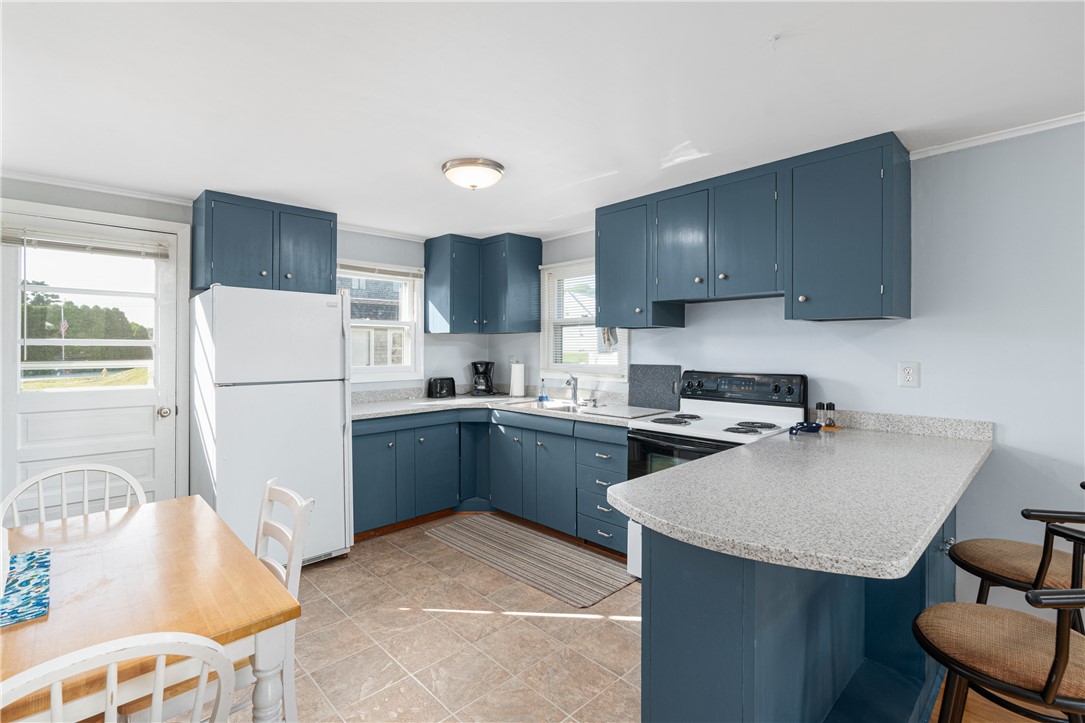 24 Teal Pond Road Narragansett, RI 02882 - Photo 14 of 43 Gallery Image 14
