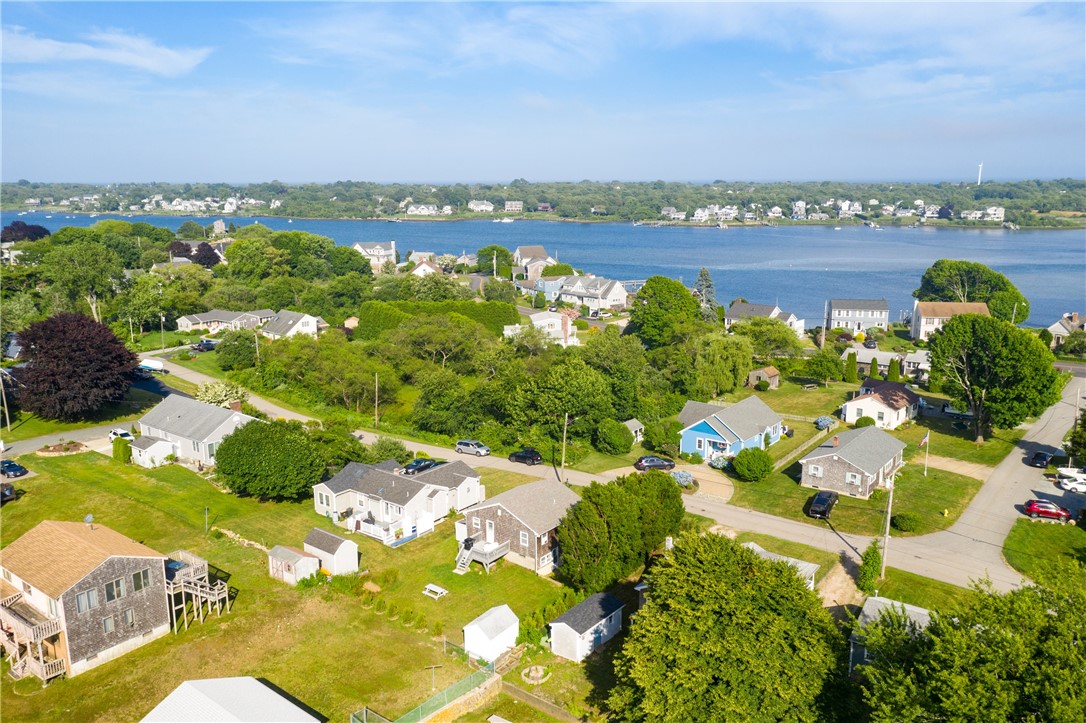 24 Teal Pond Road Narragansett, RI 02882 - Photo 10 of 43 Gallery Image 10