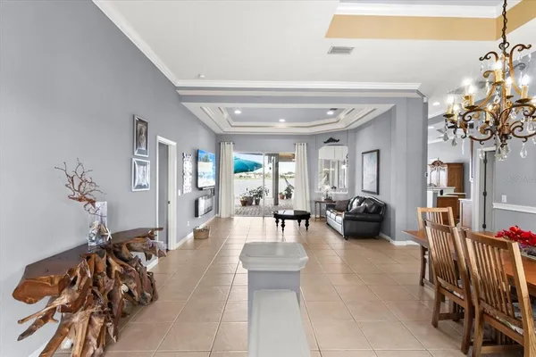 $675,000 | 7020 74th St Circle East, Bradenton, FL 34203