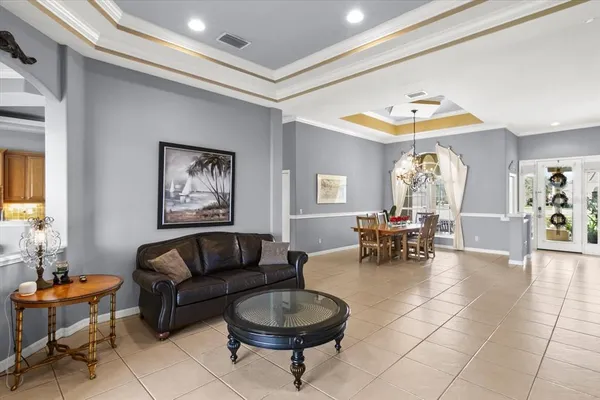 $675,000 | 7020 74th St Circle East, Bradenton, FL 34203