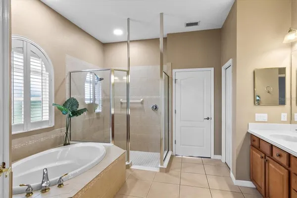 $675,000 | 7020 74th St Circle East, Bradenton, FL 34203