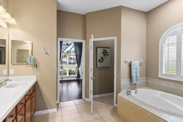 $675,000 | 7020 74th St Circle East, Bradenton, FL 34203