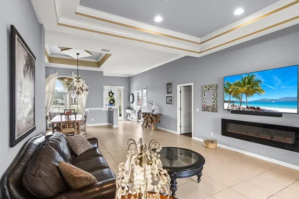 $675,000 | 7020 74th St Circle East, Bradenton, FL 34203