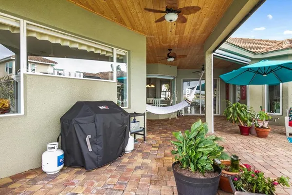 $675,000 | 7020 74th St Circle East, Bradenton, FL 34203