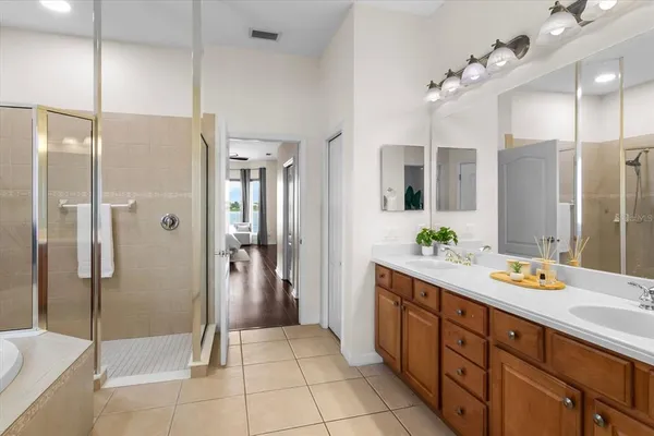 $675,000 | 7020 74th St Circle East, Bradenton, FL 34203