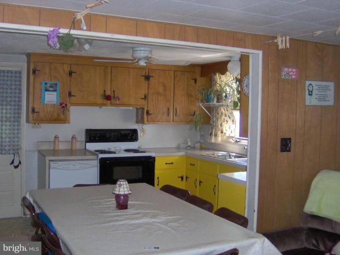 11620 Bemisderfer Road Greencastle, PA 17225 - Photo 7 of 8 Kitchen