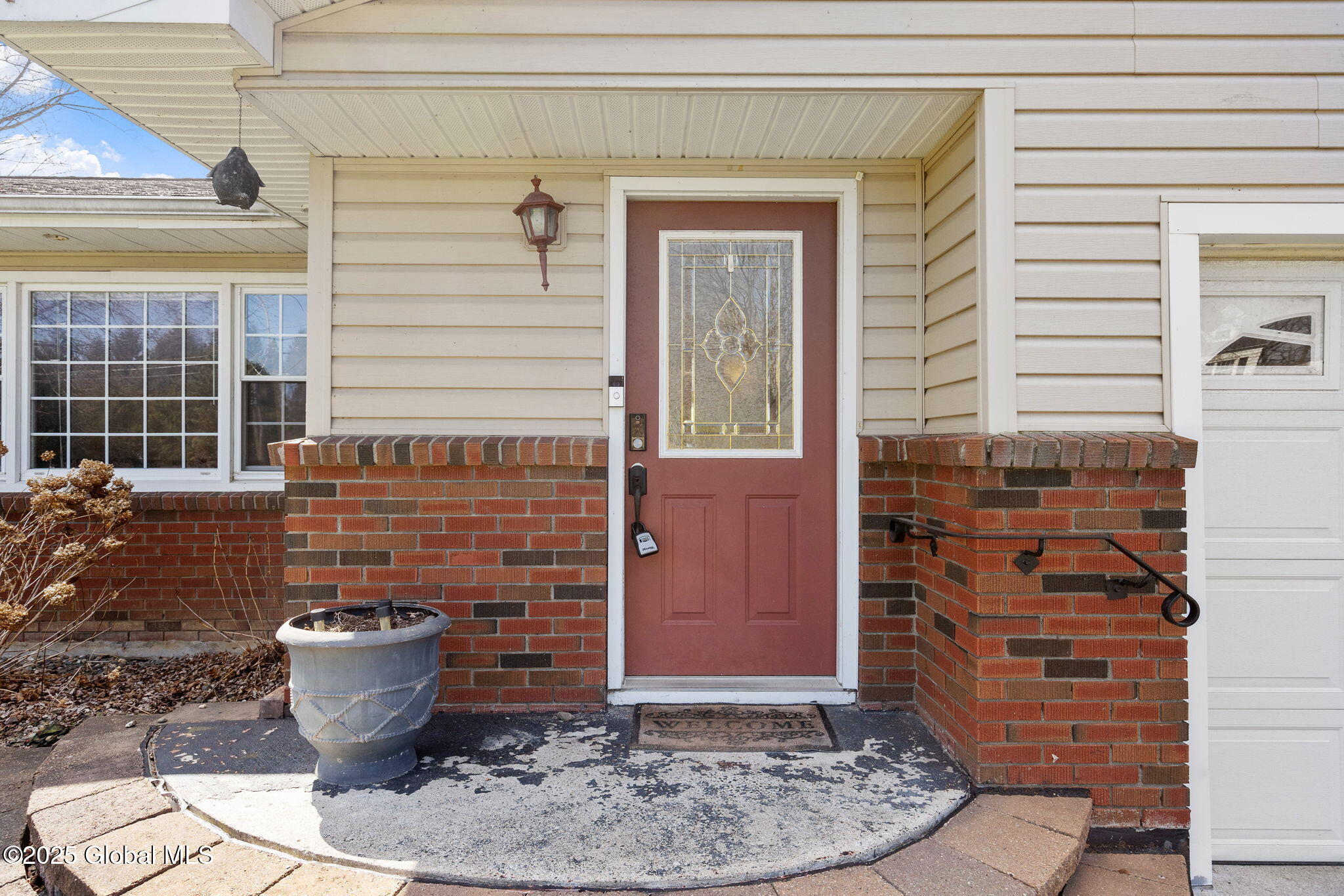 532 Boght Road Colonie, NY 12047 - Photo 3 of 53 4-web-or-mls-532-boght-rd