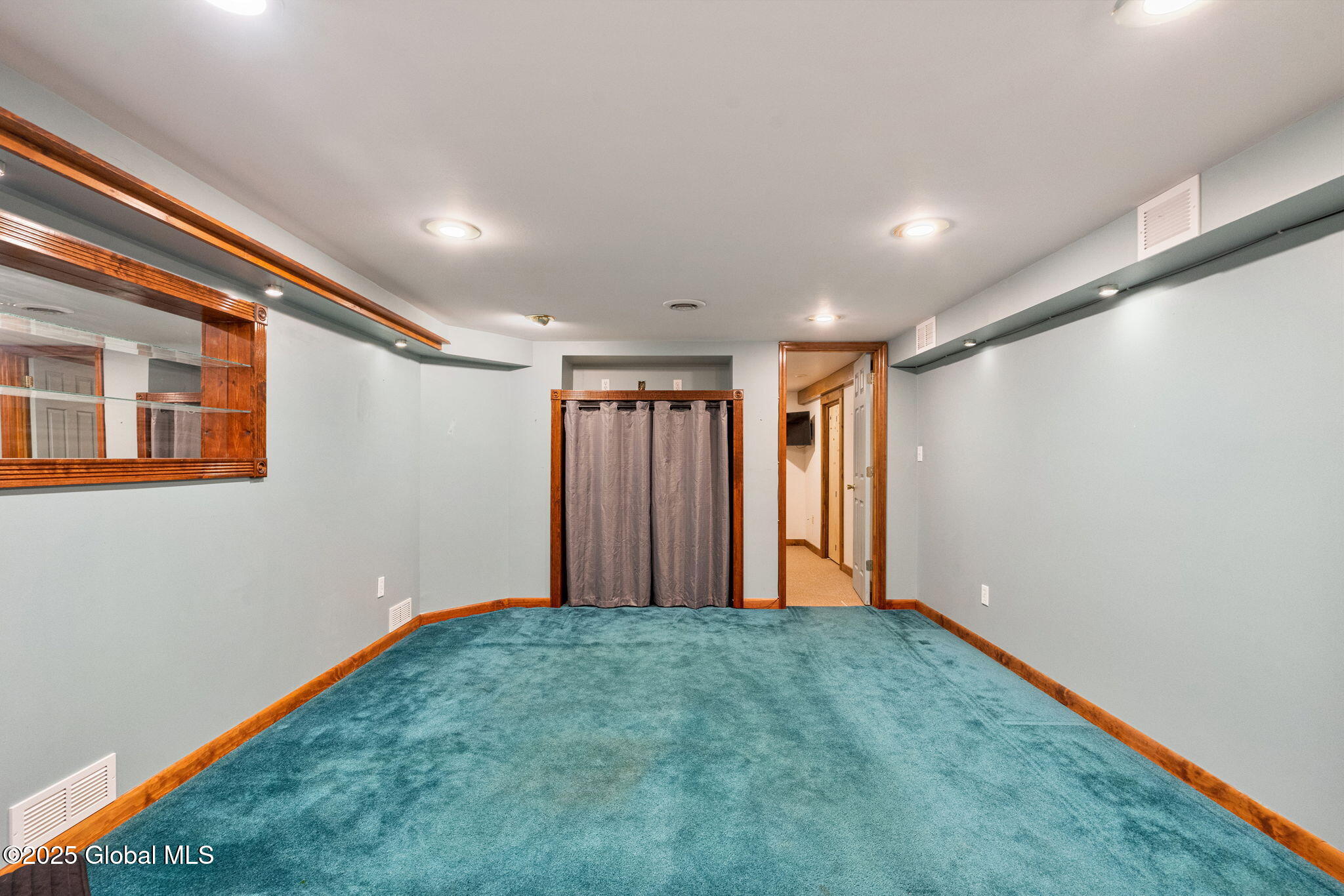 532 Boght Road Colonie, NY 12047 - Photo 39 of 53 52-web-or-mls-532-boght-rd
