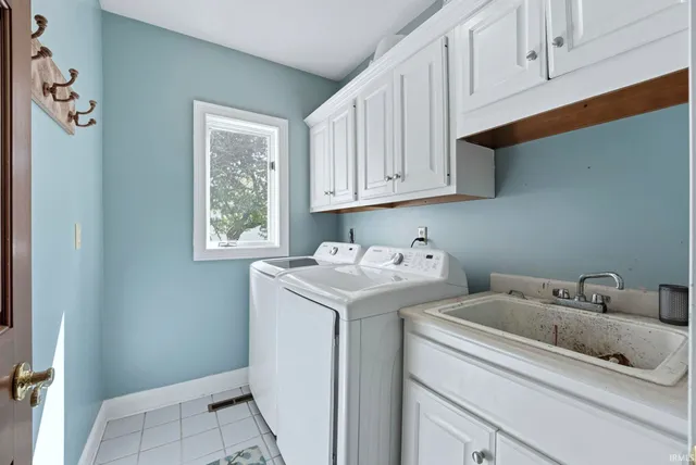 $459,000 | 303 Hunters Ridge, Auburn, IN 46706