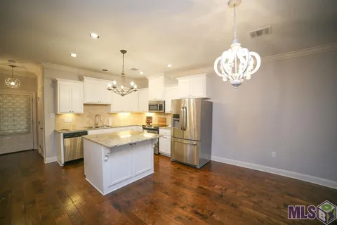 $215,000 | 11516 Cottageview Lane, Baton Rouge, LA 70816