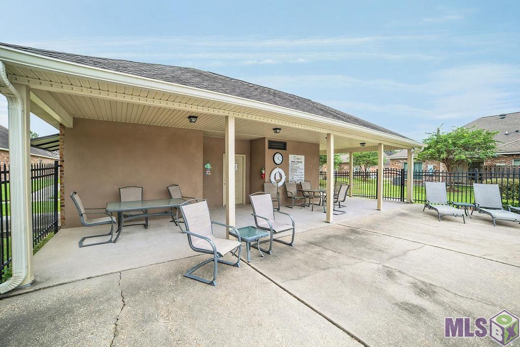 11516 Cottageview Lane Baton Rouge, LA 70816 - Photo 13 of 15 Community Covered Patio area