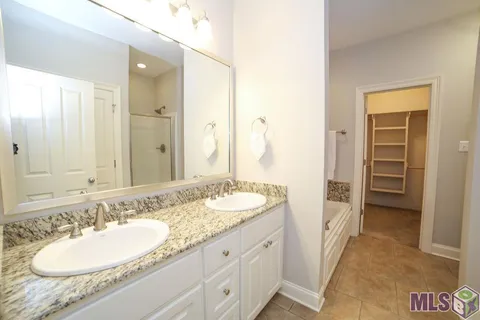 $215,000 | 11516 Cottageview Lane, Baton Rouge, LA 70816