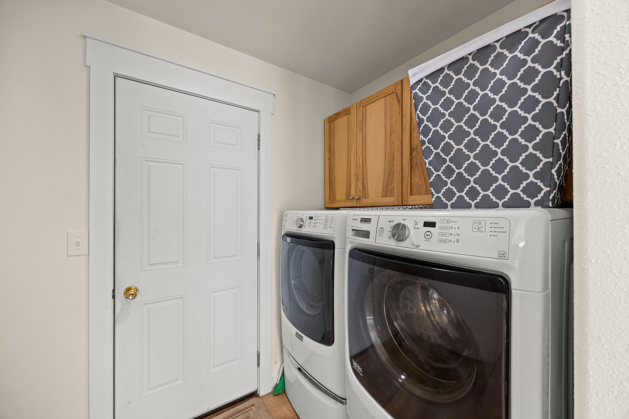 620 Swan River Road Bigfork, MT 59911 - Photo 37 of 50 Laundry room - upstairs