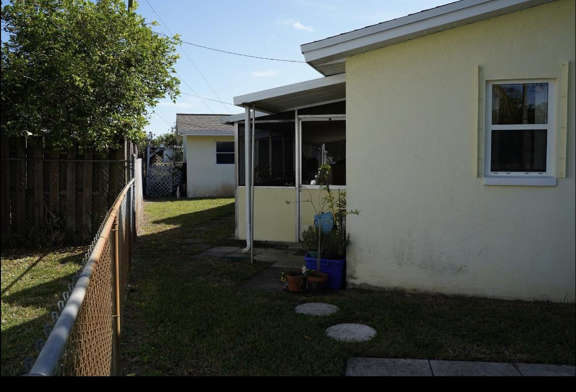 5971 Albert Road West Palm Beach, FL 33415 - Photo 3 of 18 783156D6-04C7-4A2C-B237-ABCBDE2F5244