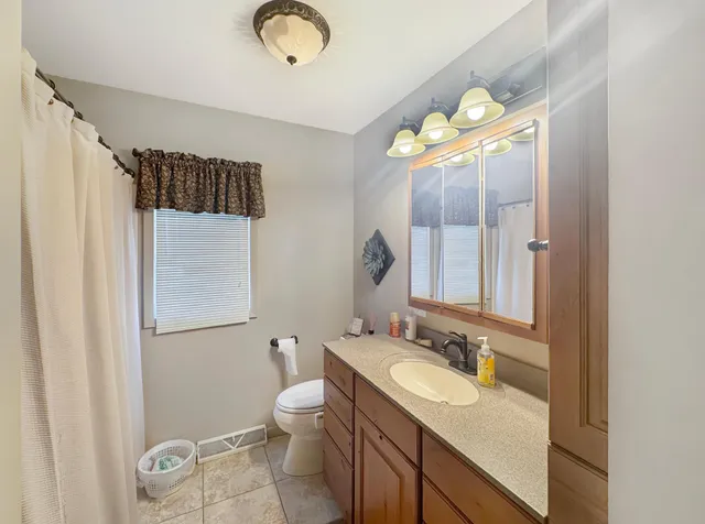 $205,000 | 3085 30th Street, Slayton, MN 56172