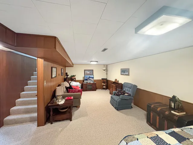 $205,000 | 3085 30th Street, Slayton, MN 56172