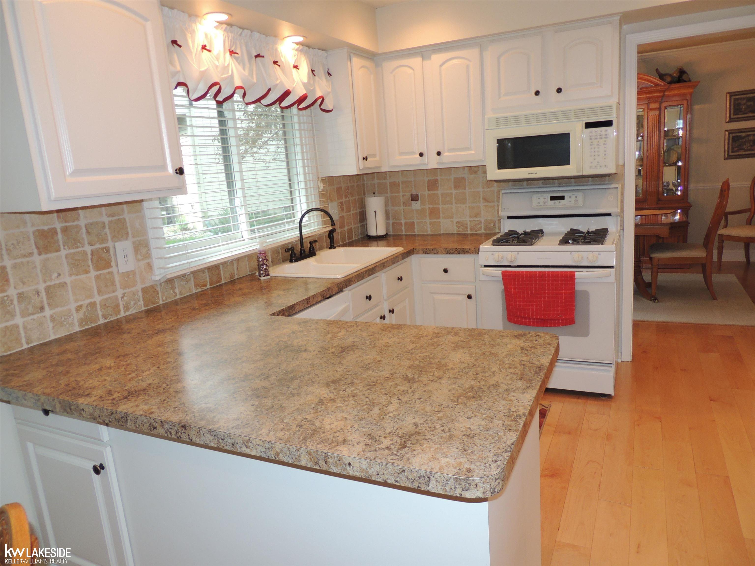 900 Ravine Terrace Drive Rochester Hills, MI 48307 - Photo 17 of 66