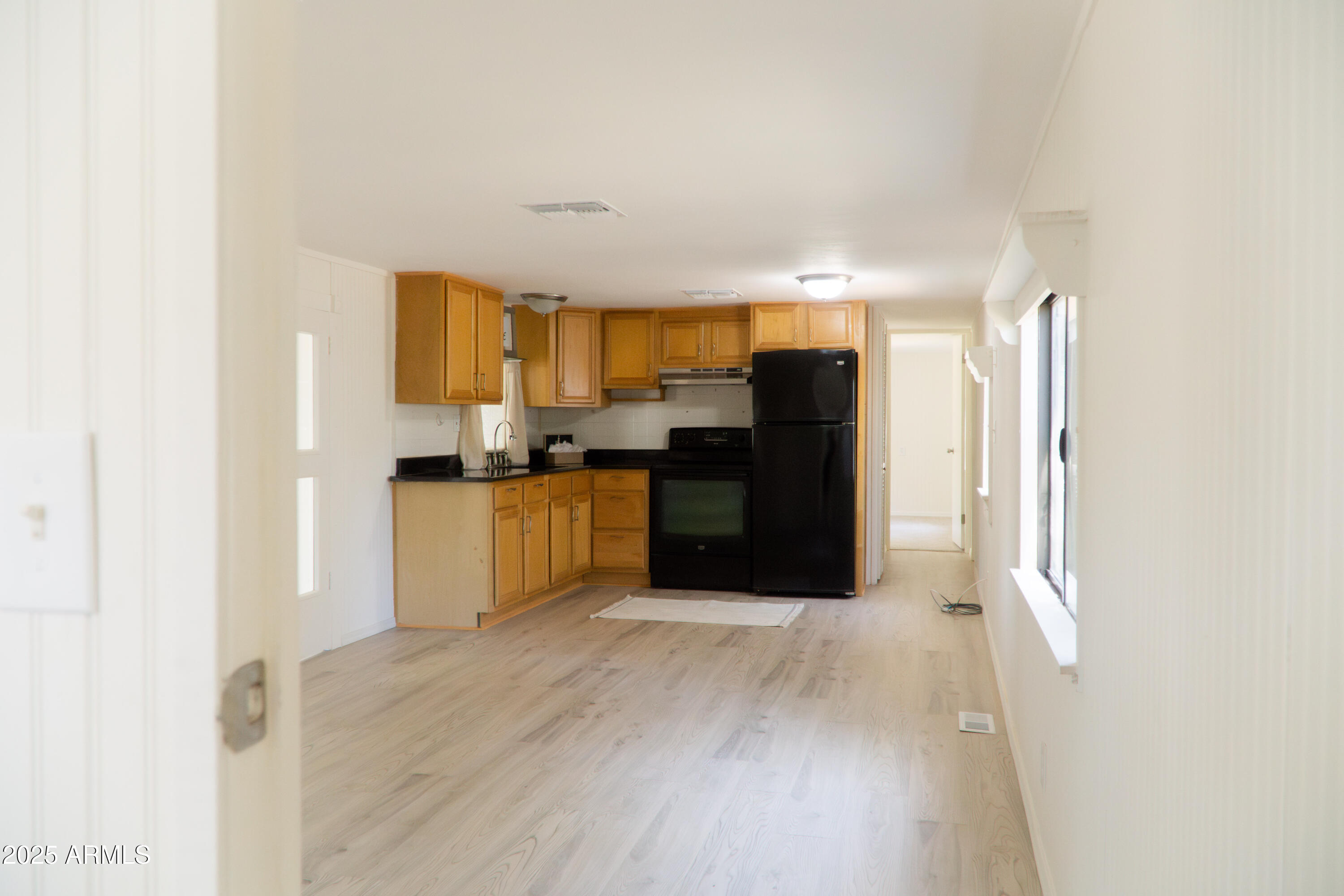 1507 North Bell Circle Payson, AZ 85541 - Photo 22 of 57 (22) Kitchen from Bedroom 1
