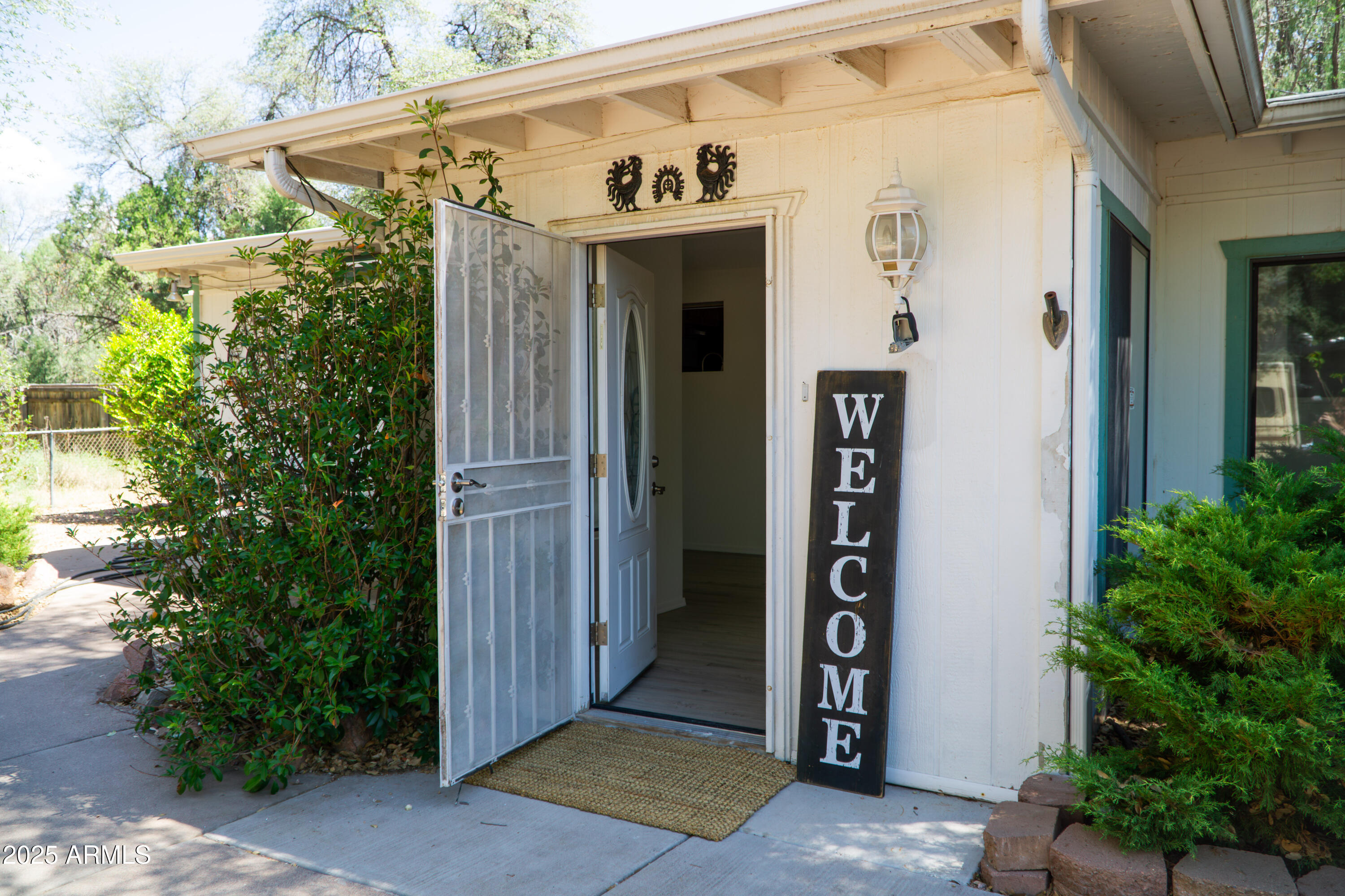 1507 North Bell Circle Payson, AZ 85541 - Photo 5 of 57 (5) Front Door