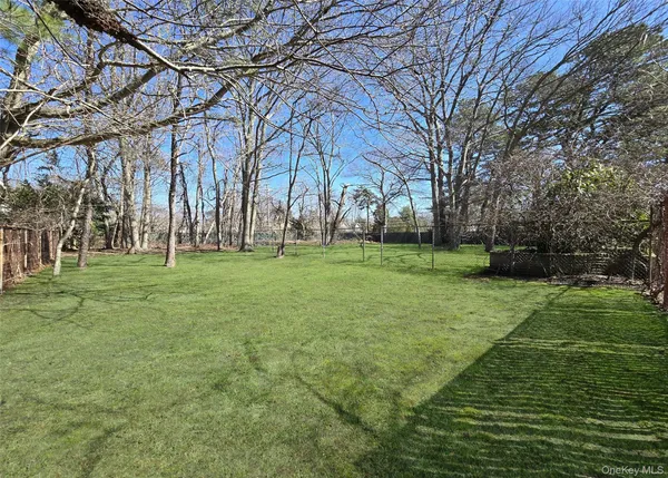 $549,000 | 7 Clair Avenue, Holbrook, NY 11741