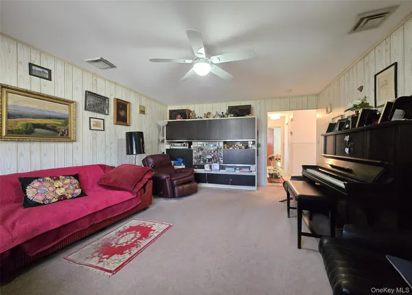 $549,000 | 7 Clair Avenue, Holbrook, NY 11741