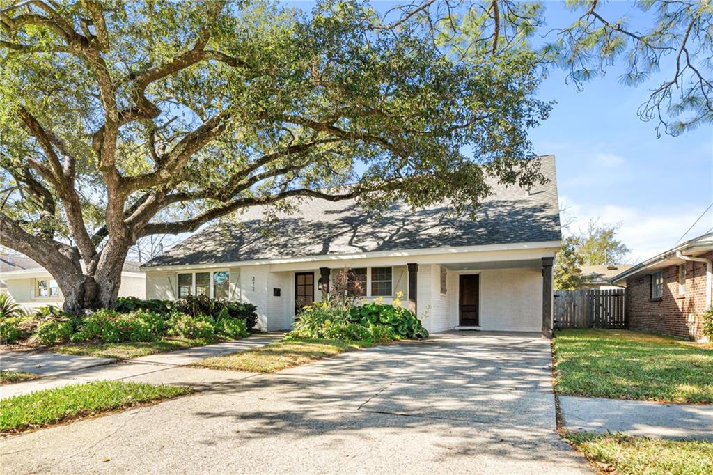 212 Nelson Drive River Ridge, LA 70123 - Photo 2 of 40