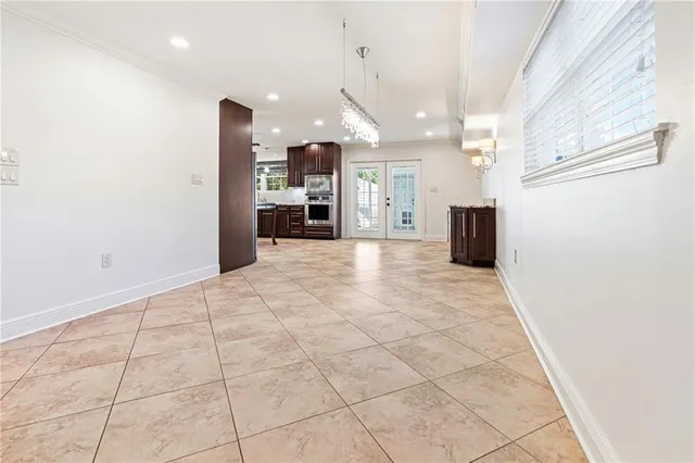 $675,000 | 212 Nelson Drive, River Ridge, LA 70123