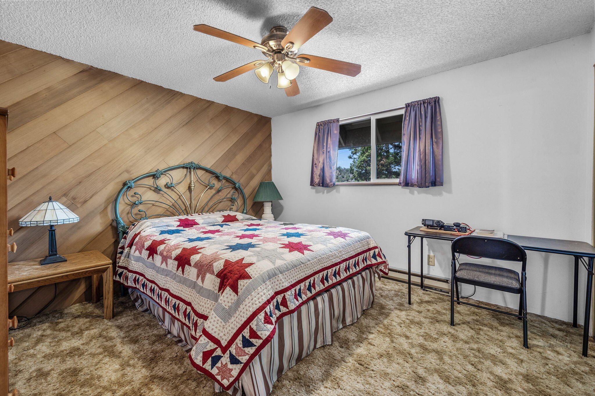 18278 Ridge Road Prineville, OR 97754 - Photo 12 of 24 Bedroom 1