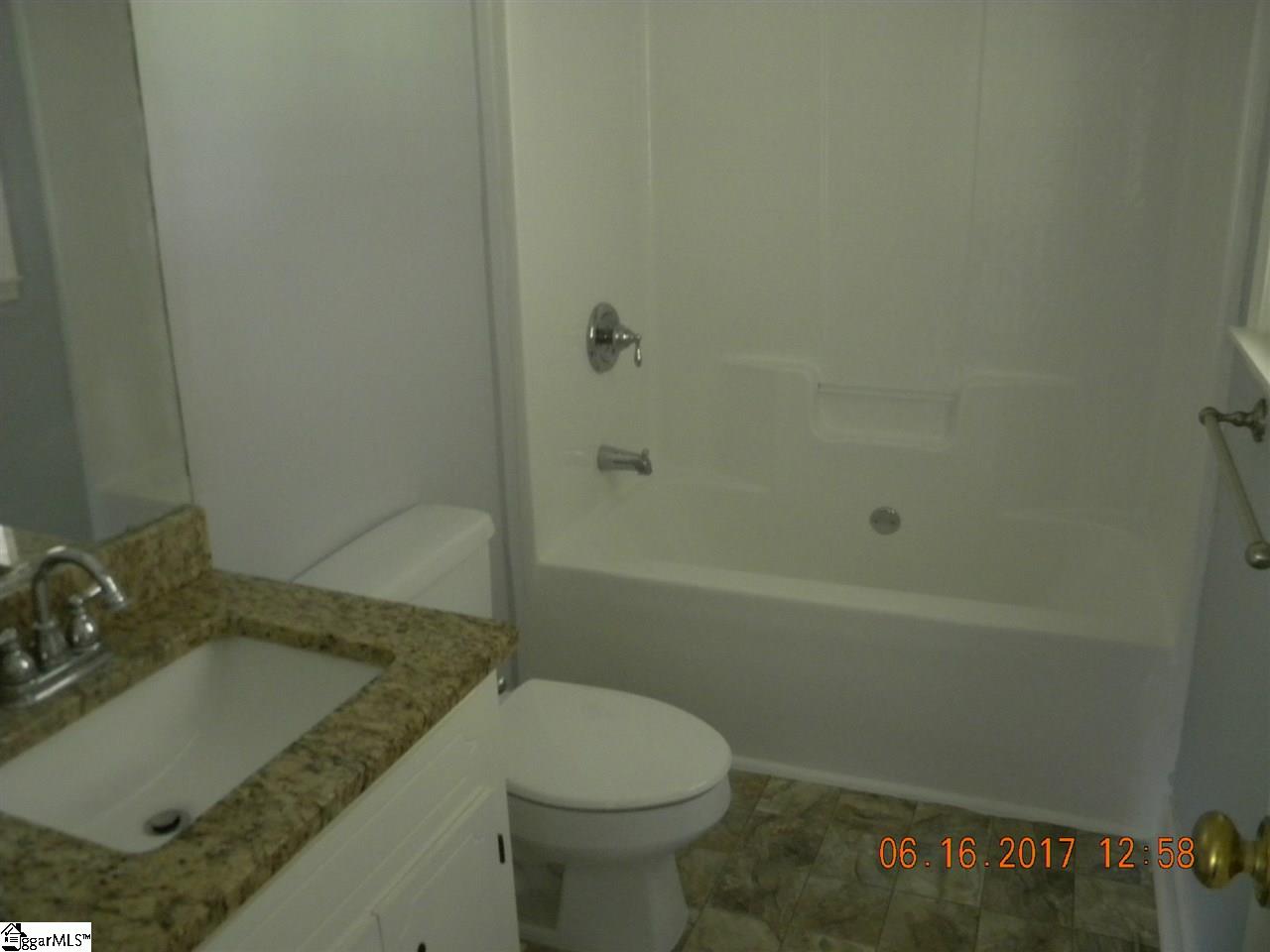 134 State Rd S-4-107 Easley, SC 29642 - Photo 9 of 14