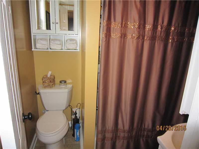 534 McClellandtown Road Uniontown, PA 15401 - Photo 15 of 18 Full Bath.